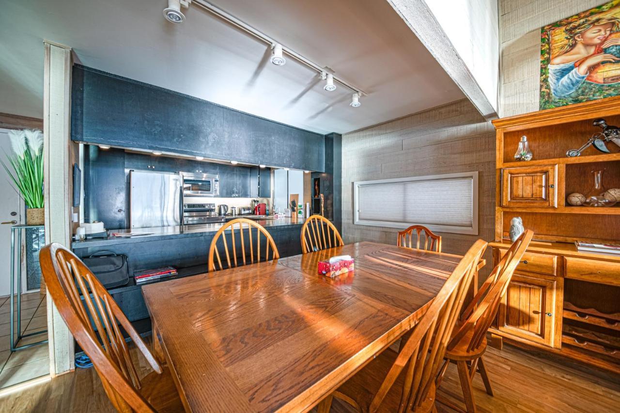 Waterfront Cottage With Superb Coastline Views West Vancouver Extérieur photo